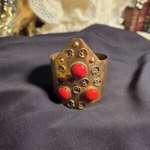 VINTAGE BRASS WIDE CUFF BOHO STYLE BRACELET WITH RED STONE CABOCHON STONES